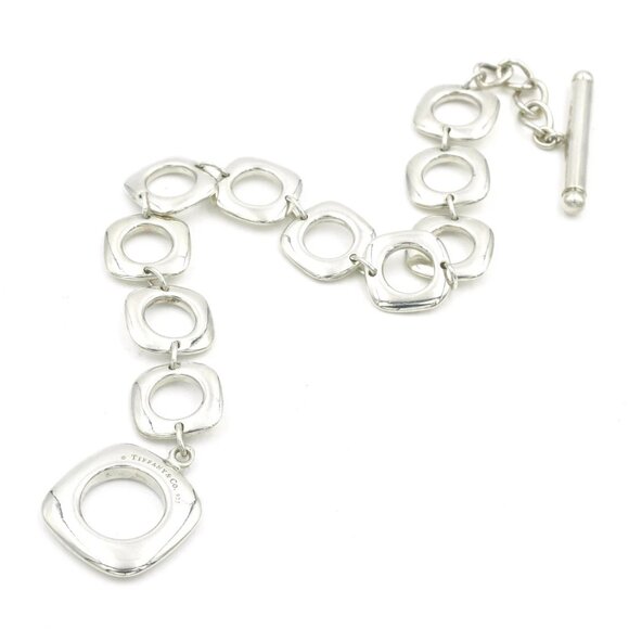 7.5" Tiffany Cushion Link Toggle Bracelet in Sterling Silver - Picture 7 of 8